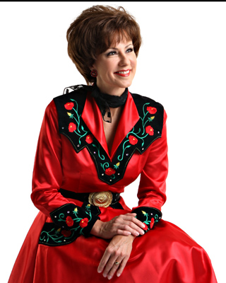 Patsy Cline Impersonator Lori Stegner